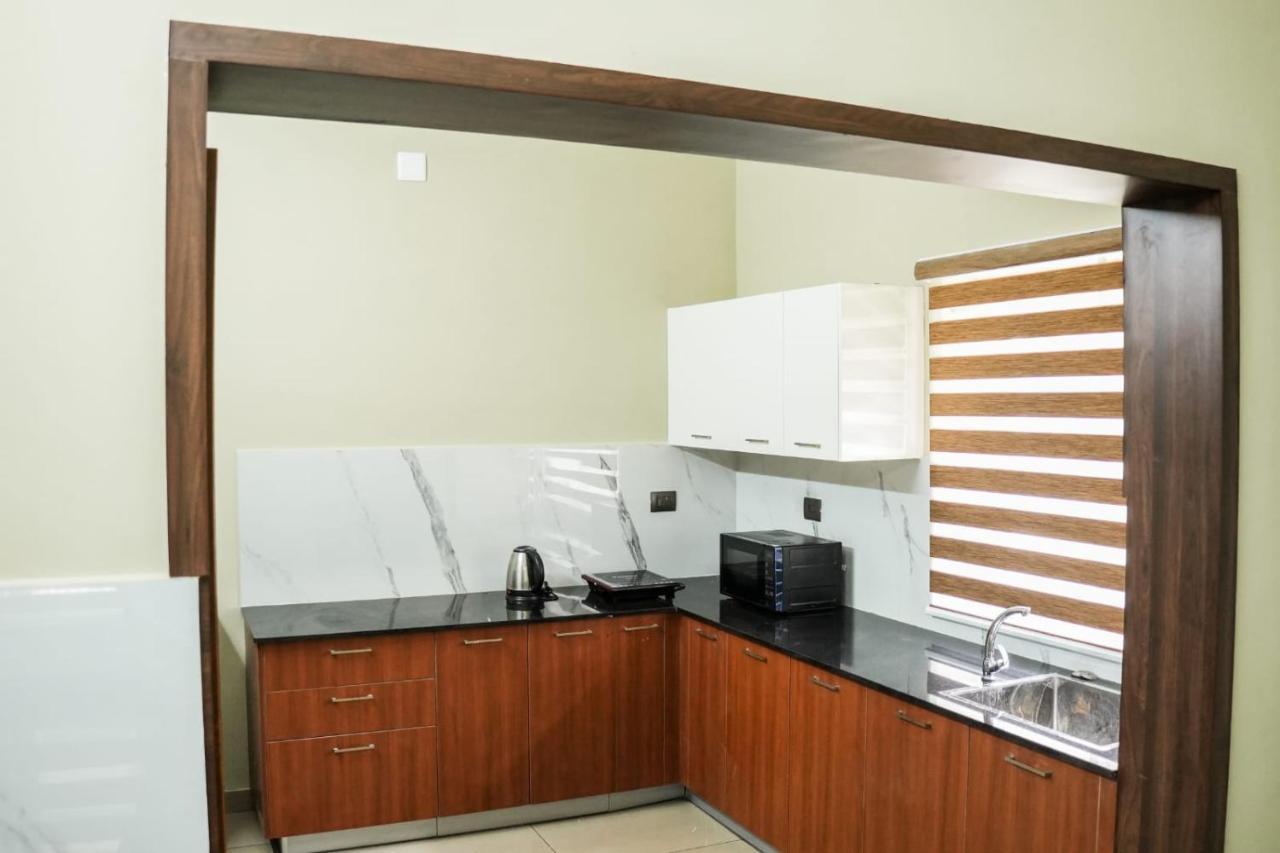 Zennova Furnished Apartment Alappuzha Exterior photo