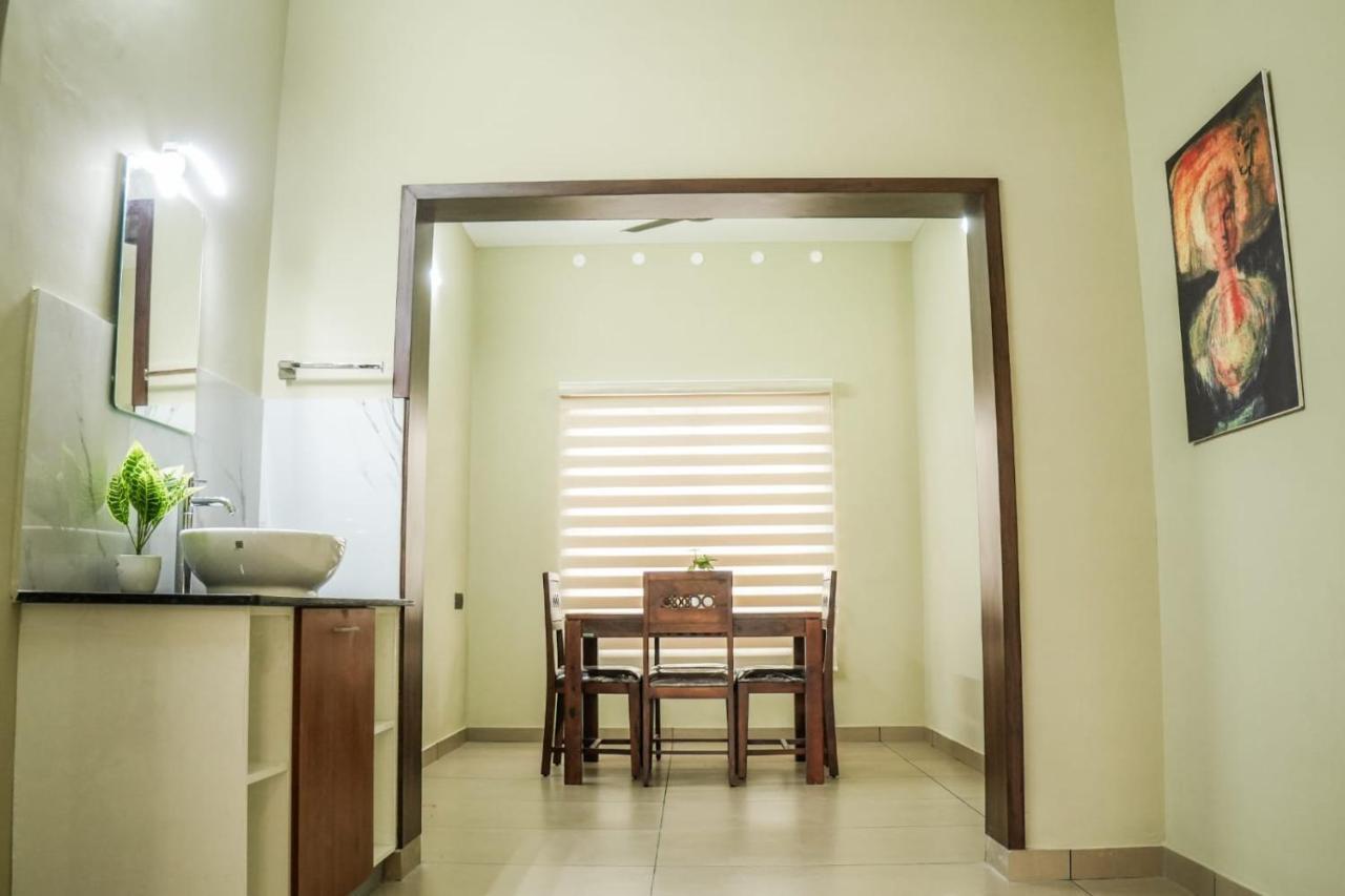 Zennova Furnished Apartment Alappuzha Exterior photo